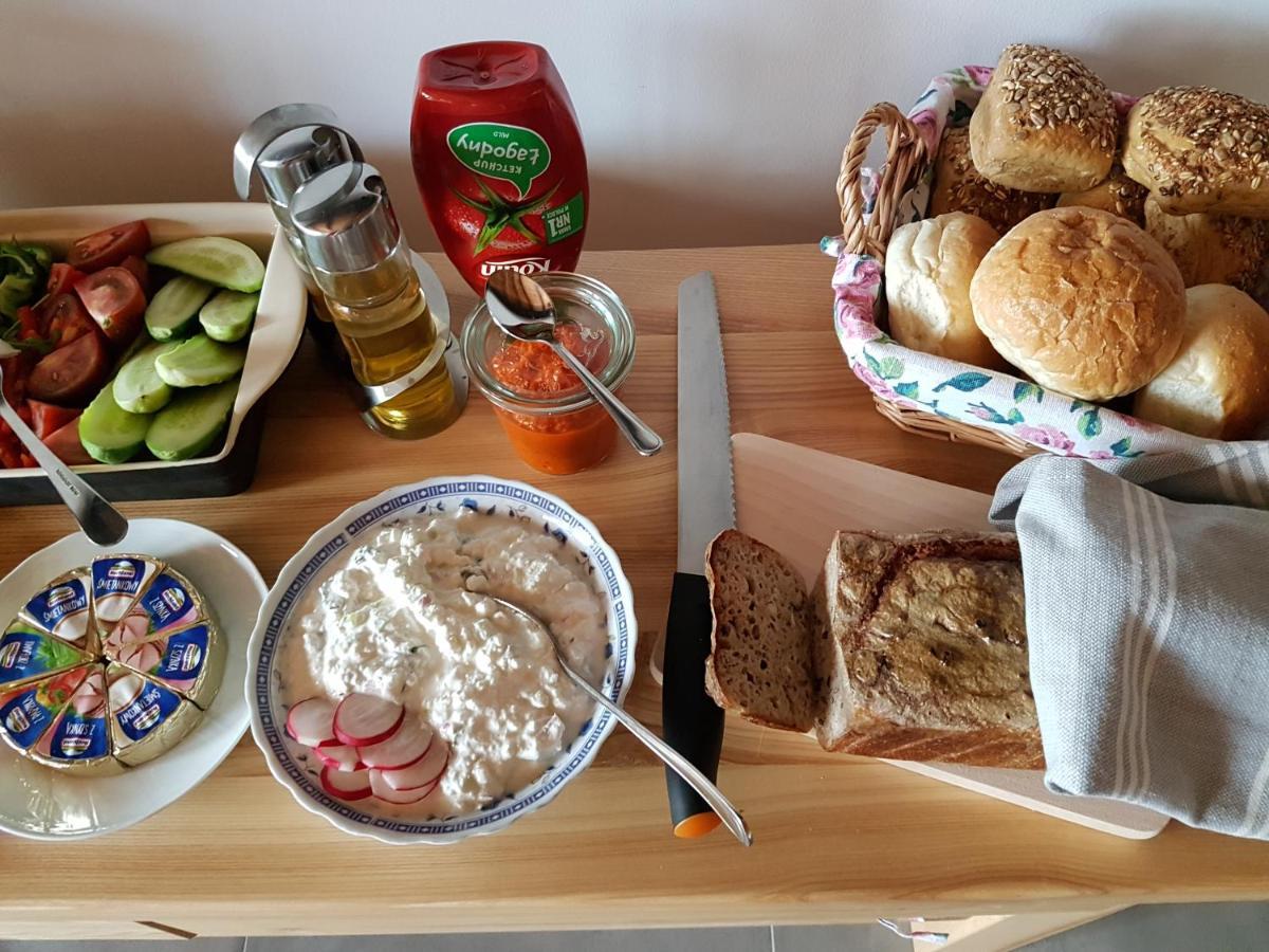 Wypoczynek Pod Lipami Bed & Breakfast Ruciane-Nida Exterior foto